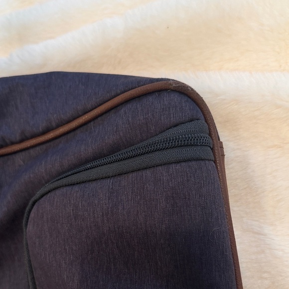 Peter Millar Dark Blue and Brown Duffel Bag - Picture 5 of 13